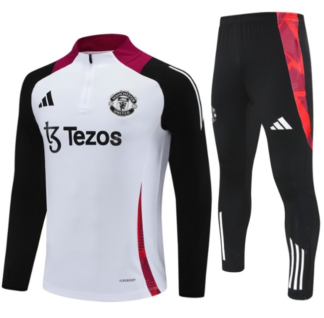 Manchester United  2024/2025 1/4 zipper tracksuit white