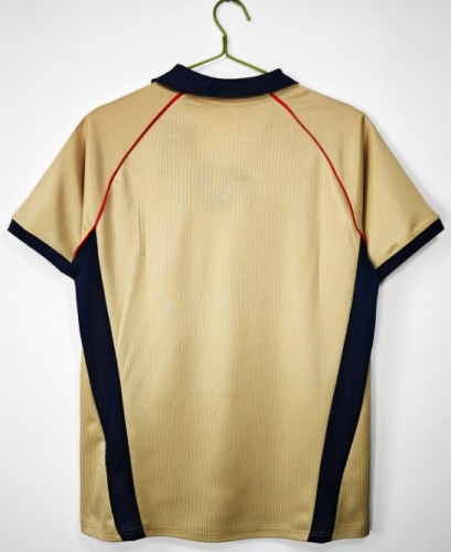 Arsenal 2001/2002 away retro shirt
