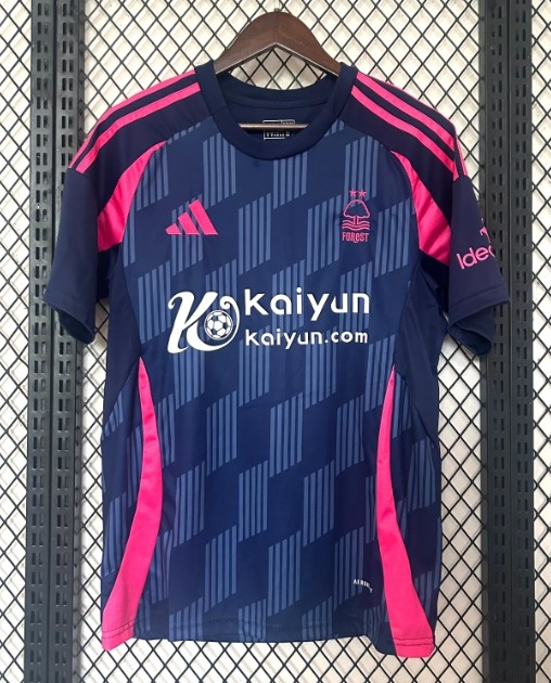Nottingham Forest 2024/2025 away shirt