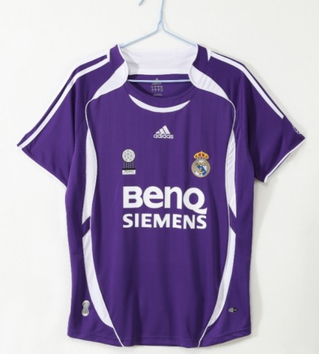 Real Madrid 2006/2007 away retro shirt