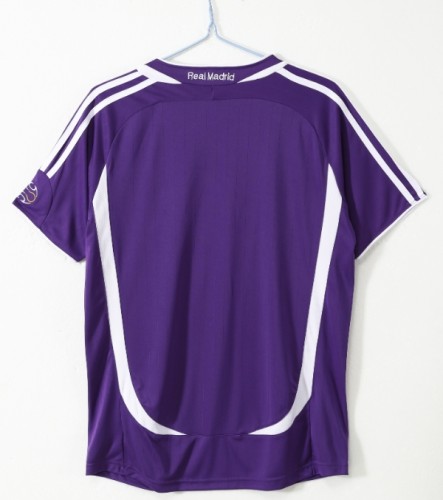 Real Madrid 2006/2007 away retro shirt