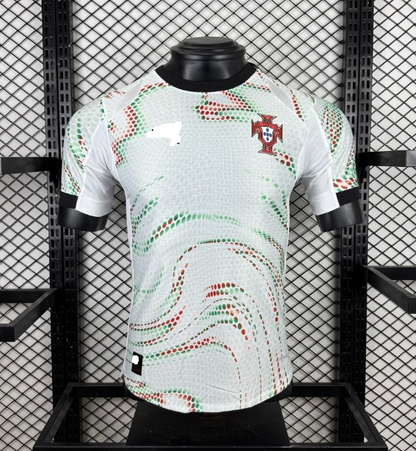Portugal 2025 away  shirt Ronaldo player version
