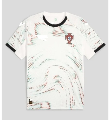 Portugal 2025 away shirt Ronaldo