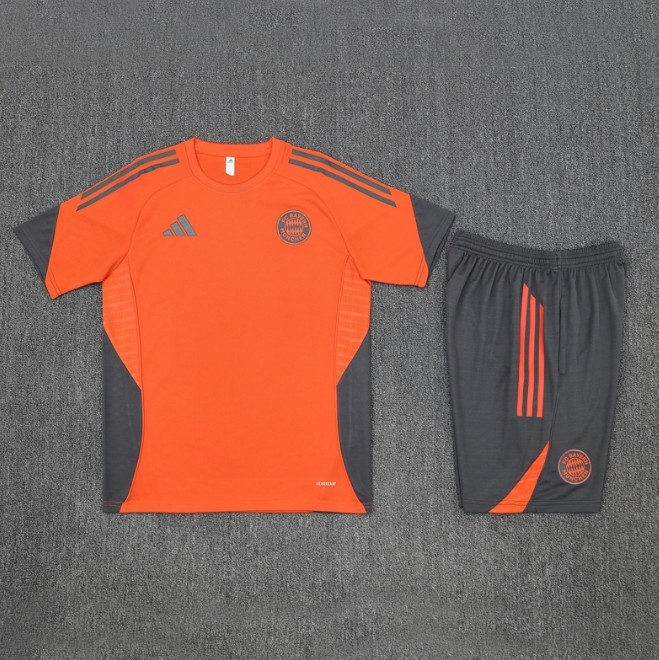 Bayren 2025/2026 short sleeve and shorts tracksuit orange