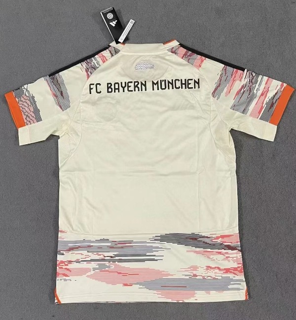 Bayren 2025/2026 away shirt