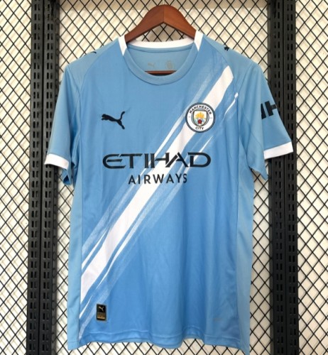 Manchester City 2025/2026 home shirt haaland