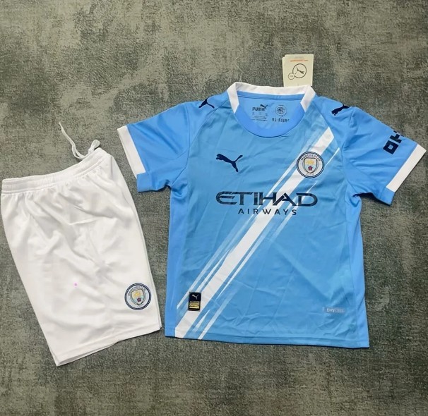 Manchester City 2025/2026 home full set kit (Adult and Kids)