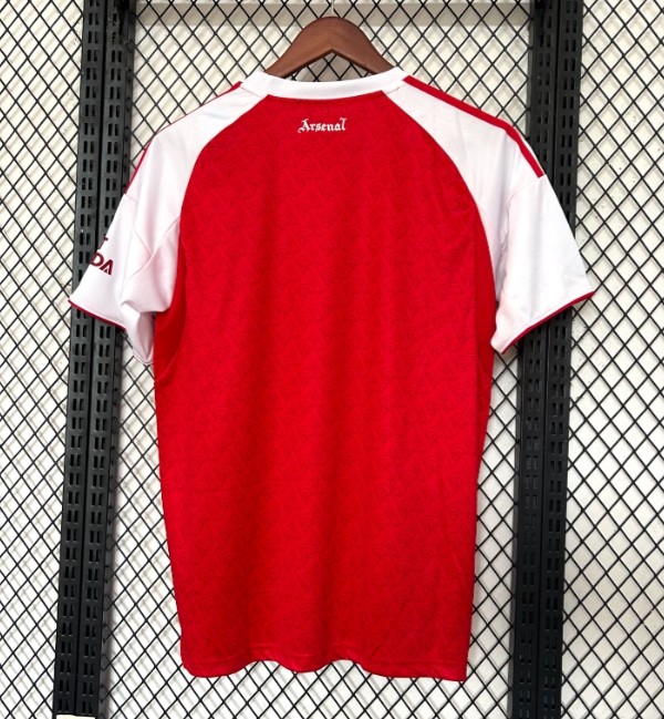 Arsenal 2025/2026 home shirt