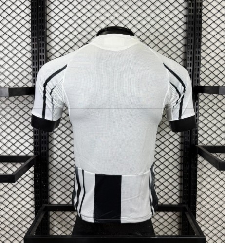 Javentus 2025/2026 home shirt player version (with sponsors)