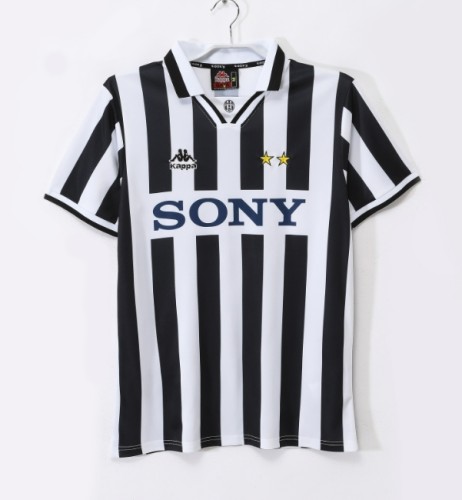 Javentus 1996/1997 home retro shirt DEL PIERO