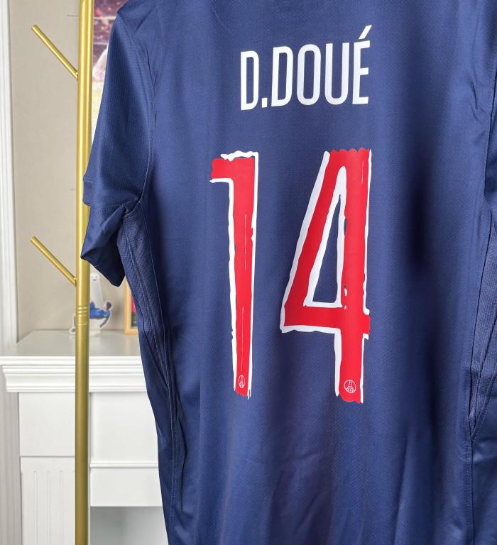 Paris Saint-Germain PSG 2024/2025 home shirt (2025 UCL Final version)