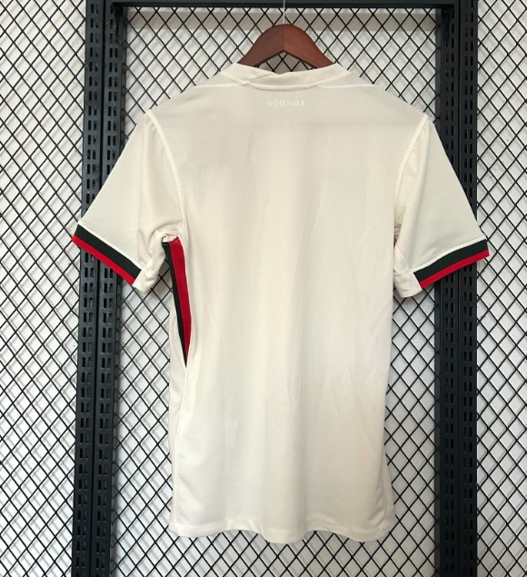 Chelsea 2025/2026 away shirt