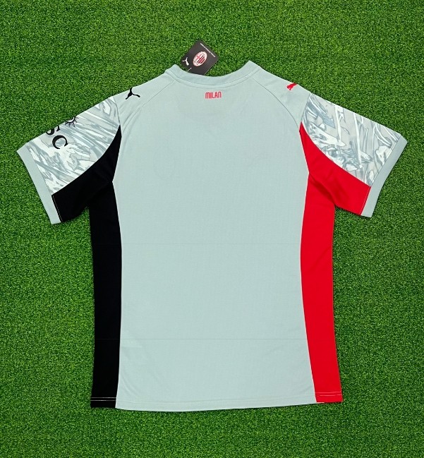 AC Milan 2025/2026 goalkeeper shirt