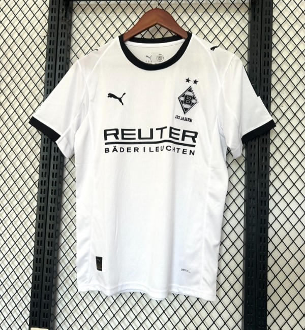 Borussia Mönchengladbach 2025/2026 home shirt