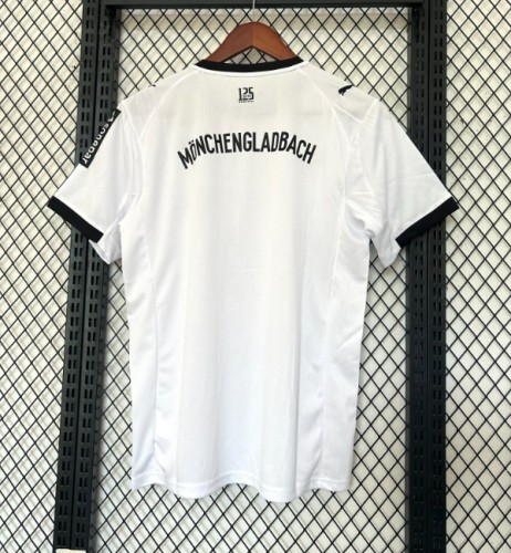 Borussia Mönchengladbach 2025/2026 home shirt