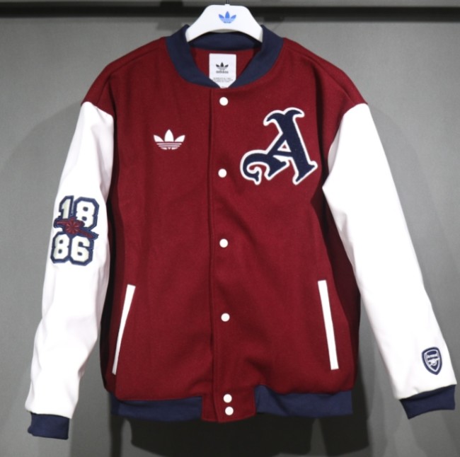 Arsenal VRCT JKT 2025/2026 red jacket tracksuit 1 (only the top)