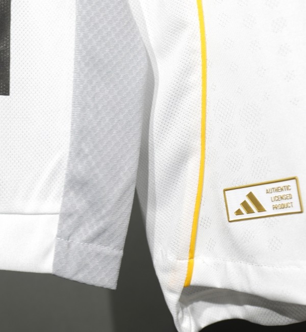 Real Madrid 2025/2026 home shirt long sleeve Player Version