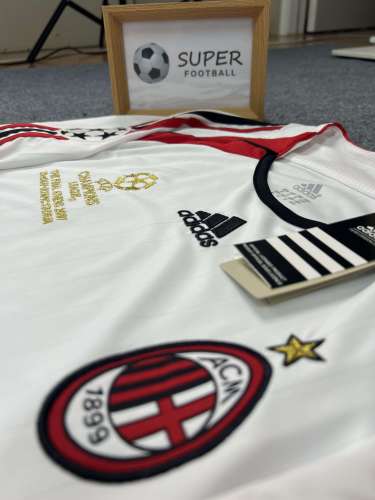AC Milan 2006/2007 away retro shirt MALDINI KAKA