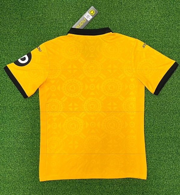 Wolverhampton Wanderers F.C. 2025/2026 home shirt