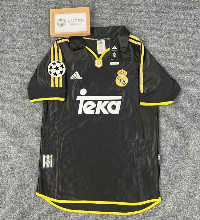 Real Madrid 1999/2001 away retro shirt