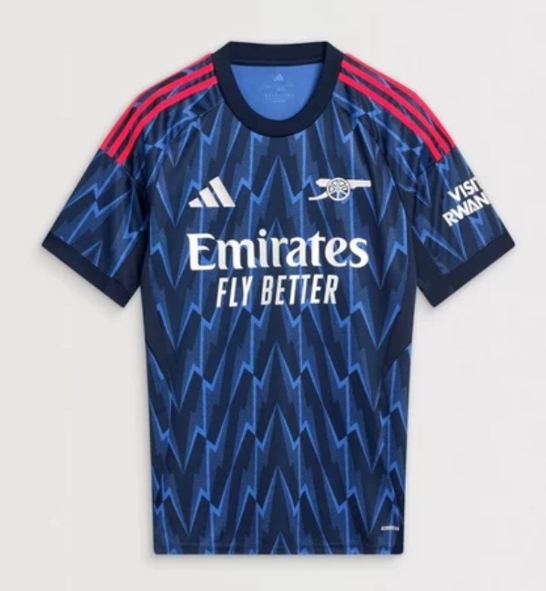 Arsenal 2025/2026 away shirt