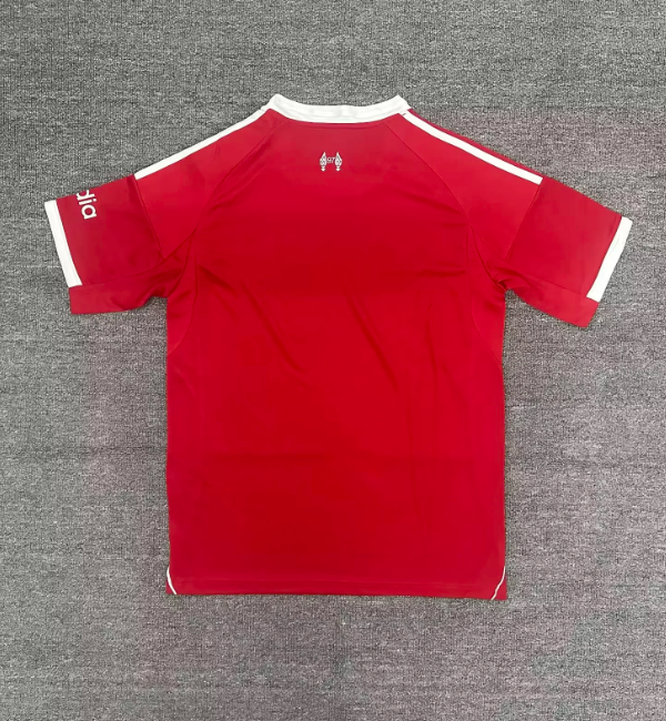 Liverpool 2025/2026 home shirt
