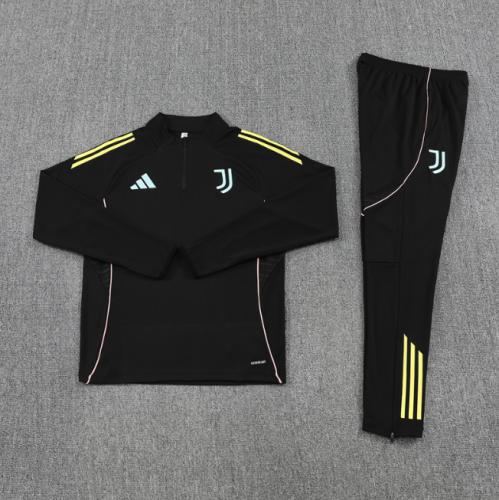 Javentus 2025/2026 1/4 zipper tracksuit black