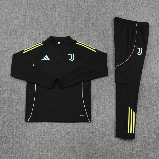 Javentus 2025/2026 1/4 zipper tracksuit black