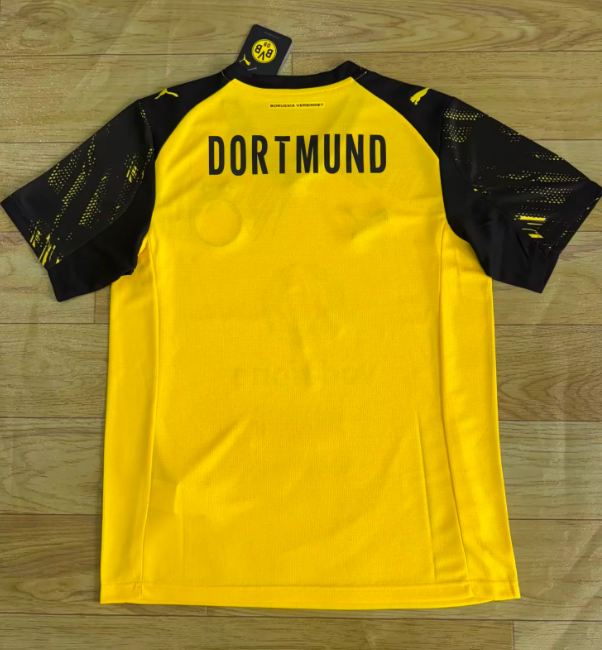 Dortmund 2025/2026 home shirt