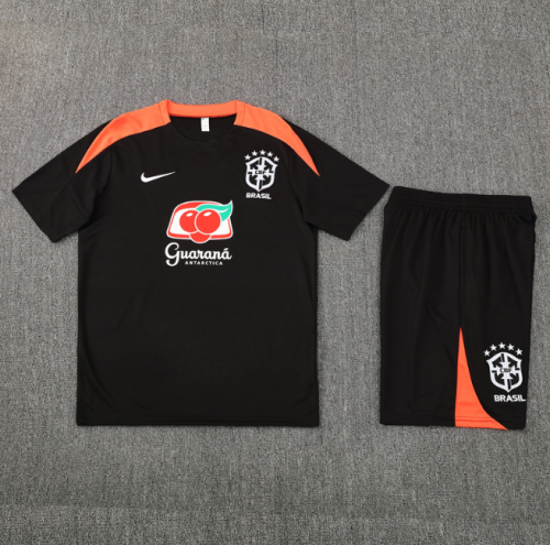 Brazi 2025 short sleeve and shorts tracksuit black