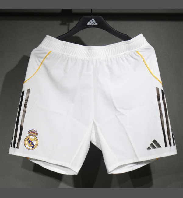 Real Madrid 2025/2026 home shors Player Version