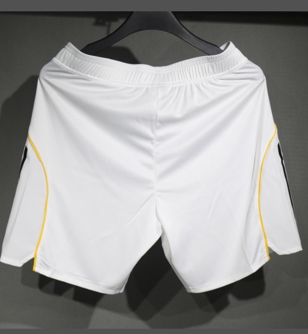 Real Madrid 2025/2026 home shors Player Version