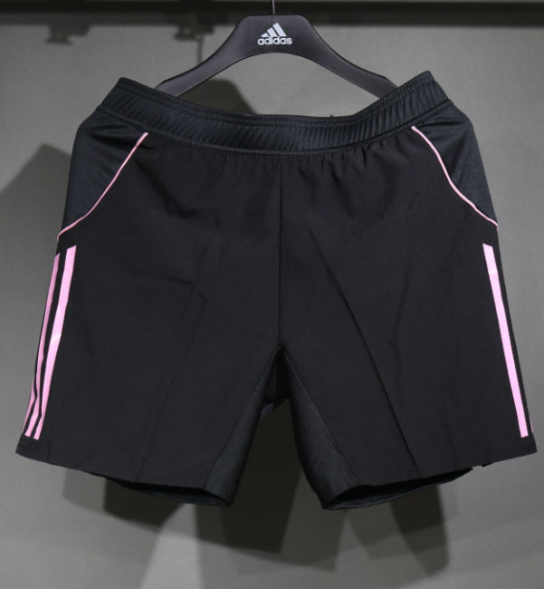 Javentus  2025/2026 home short player version