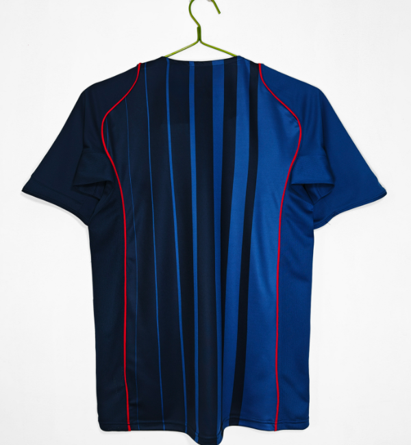 Barcelona 2004/2005 away retro shirt Ronaldinho