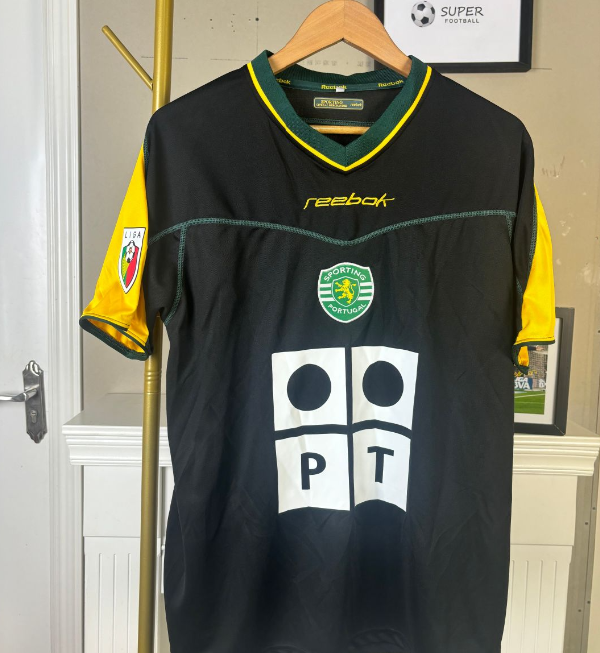 Sporting CP 2002/2003 retro away shirt Ronaldo
