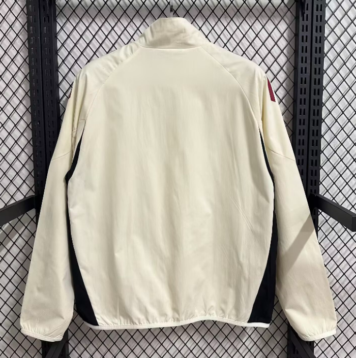 Liverpool 25/26 windbreaker jacket white