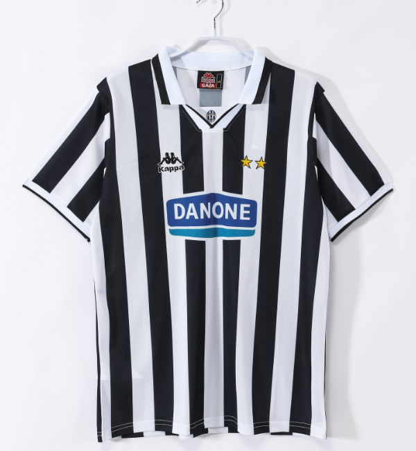 Javentus 1994/1995 home retro shirt