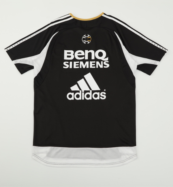2006/2007 Real Madrid retro tracksuit shirt black