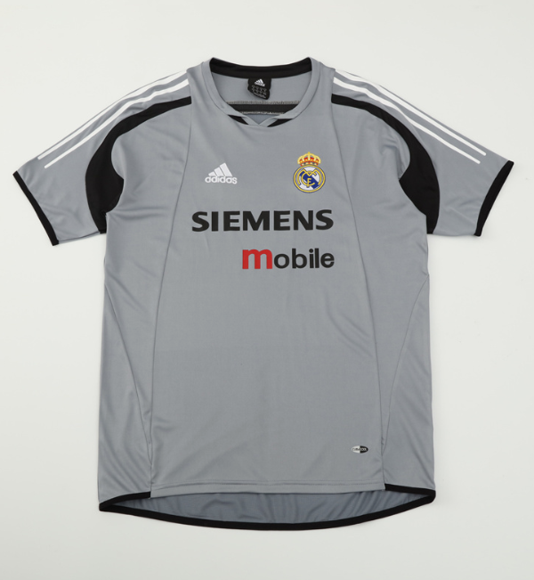 2004/2005 Real Madrid retro tracksuit shirt grey