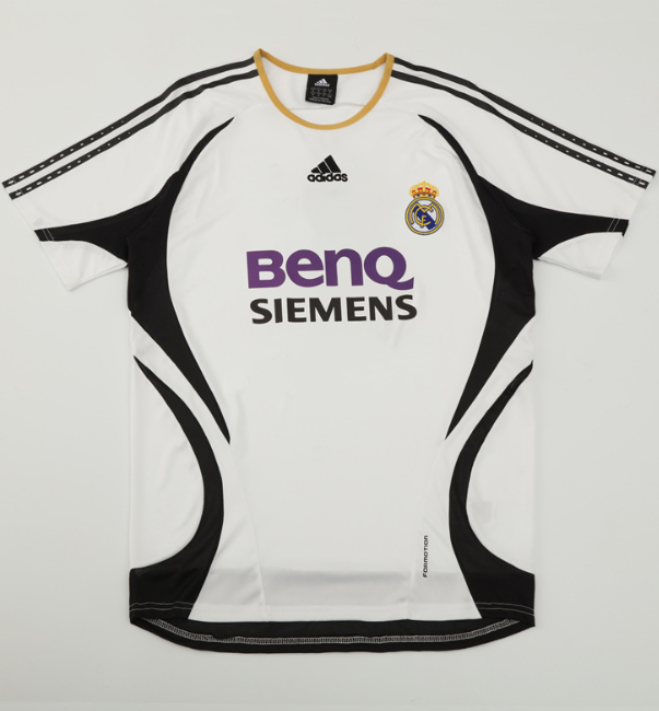 2006/2007 Real Madrid retro tracksuit shirt white
