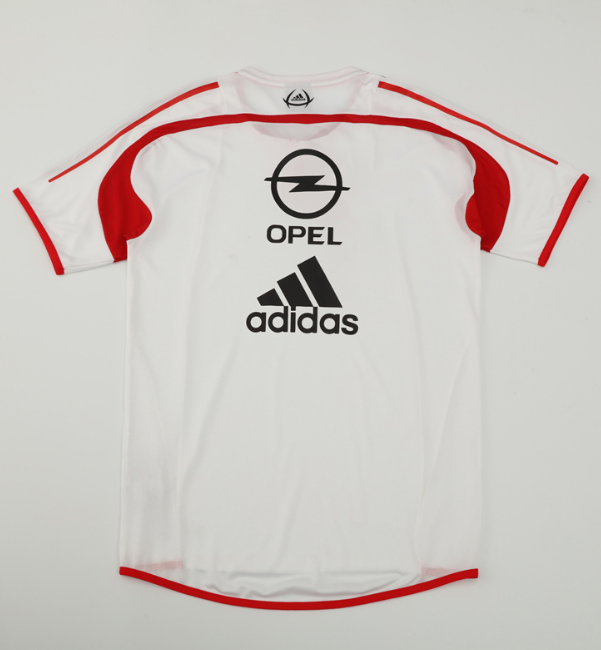 2004/2005 AC Milan retro tracksuit shirt white