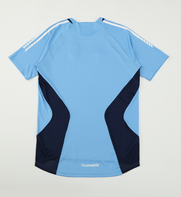 2005/2006 Real Madrid retro tracksuit shirt light blue