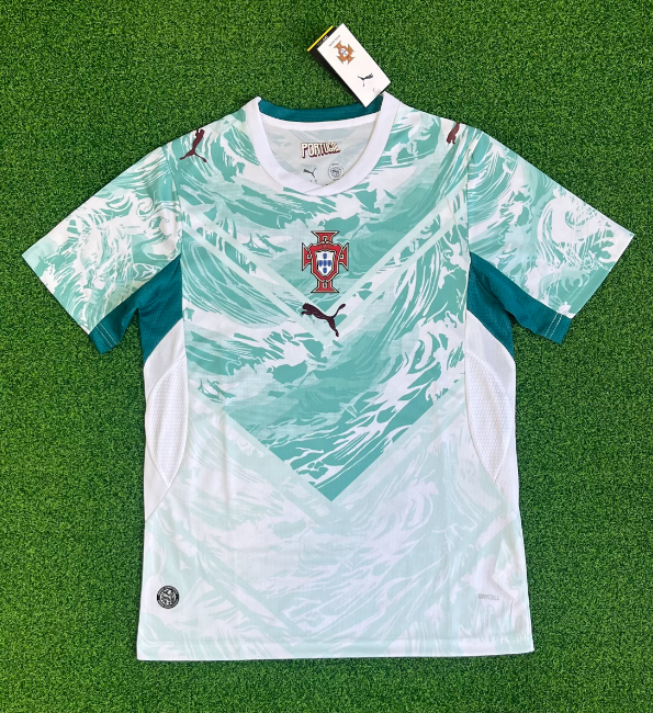 Portugal 2026 away shirt Ronaldo