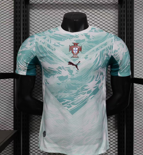 Portugal 2026 away shirt Ronaldo player version