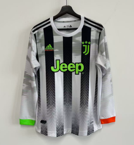 Javentus 2019/2020 X special  home retro shirt Ronaldo (long sleeve)