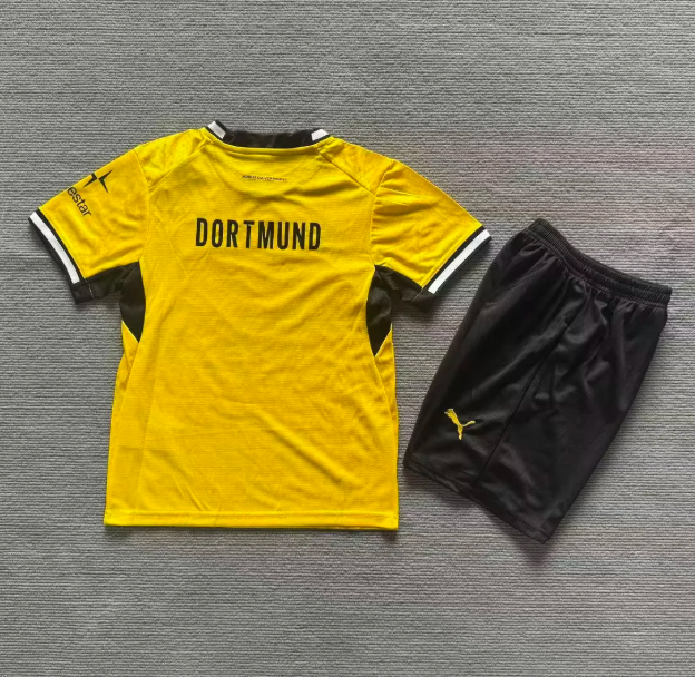 Dortmund 2026/2027 home full set kit (Adult and Kids)