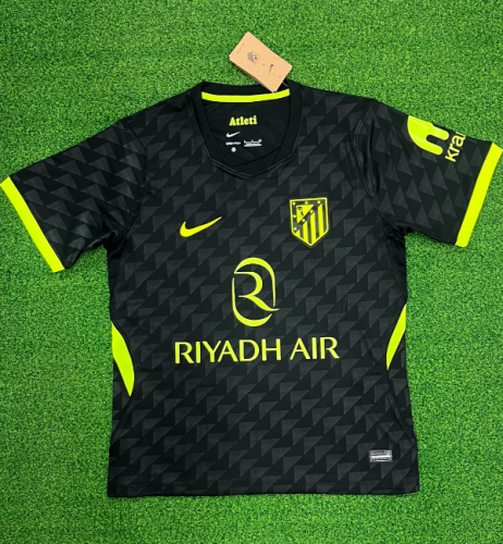 Atletico Madrid 2026/2027 away shirt