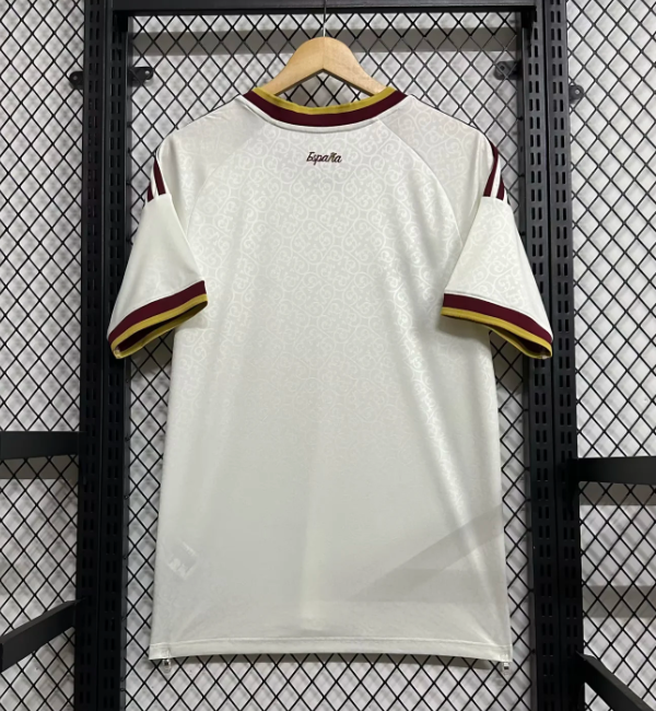 Spain 2026 away shirt (2 stars with 2026 golden patch)