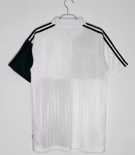 Liverpool 1995/1996 away retro shirt