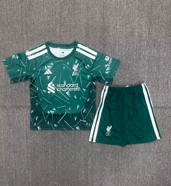 Liverpool 2026/2027 goalkeeper full set kit (Adult and Kids)